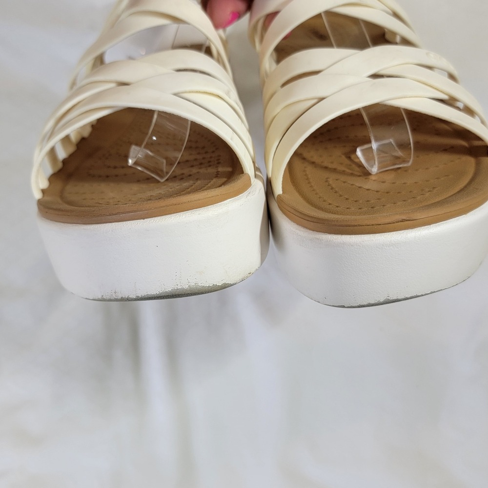 Crocs Brooklyn Strappy Low Wedge Sandals Size 9 Stucco Mushroom Platform 206751 - Picture 4 of 16